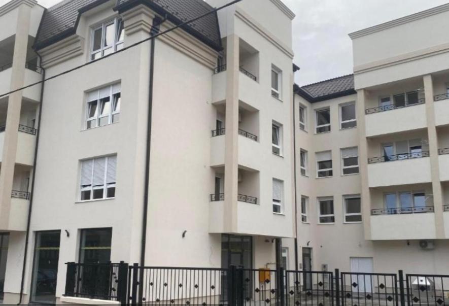306 Apartman Subotica Buitenkant foto